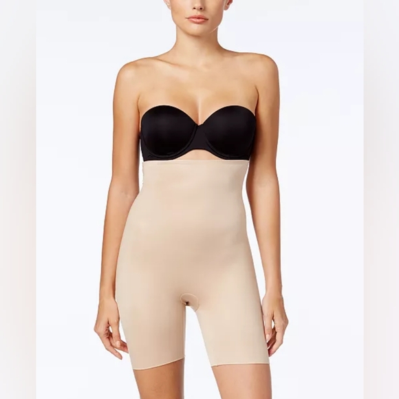 Spanx high waisted mid thigh shorts - Picture 1 of 7